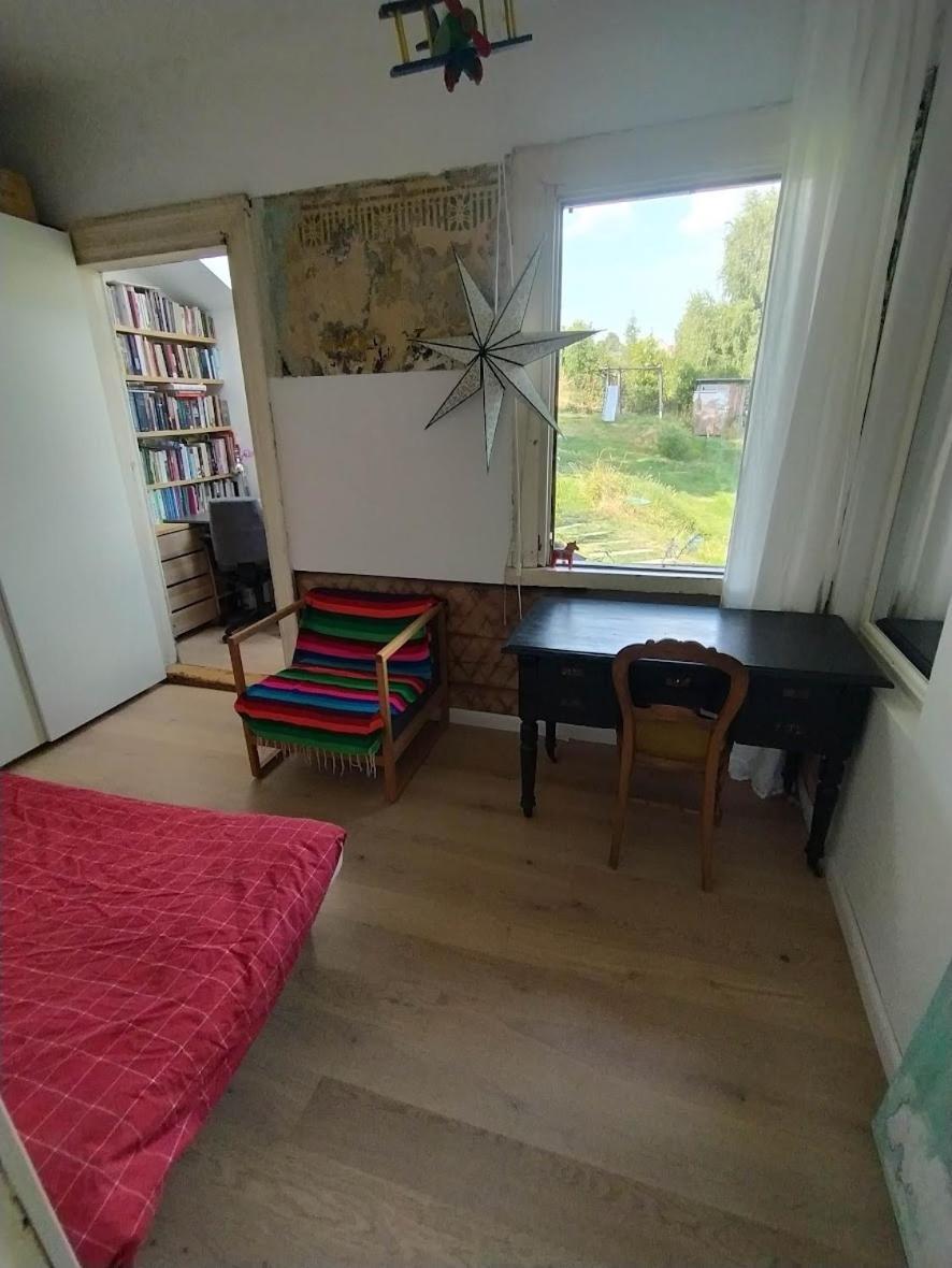 Hillside View House With Garden, Private Parking, Quiet Location - 12 Min To Old Town Anytime, Long Stays Welcome VNO Eksteriør billede